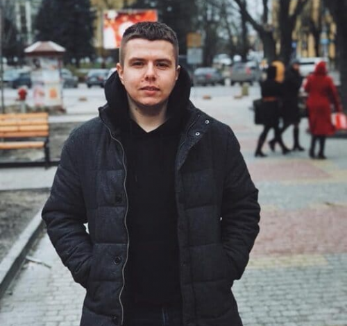Віталій Волощук